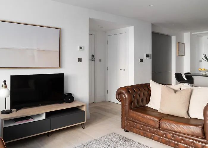 Stylish 3-Bed Luxury Apartment In Oxford Circus